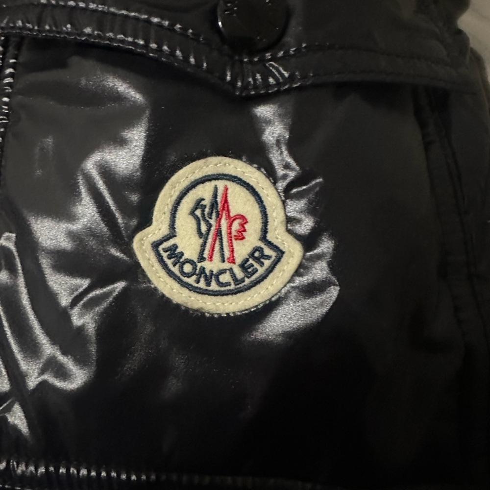 Moncler Men's Shiny Black Puffer Jacket - Picture 9 of 9